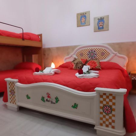 Mary Home - Casa Vacanza ตาออร์มินา ห้อง รูปภาพ