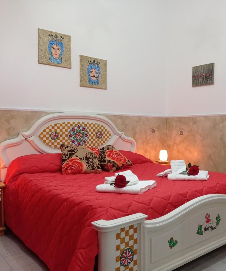 Mary Home - Casa Vacanza ตาออร์มินา ภายนอก รูปภาพ