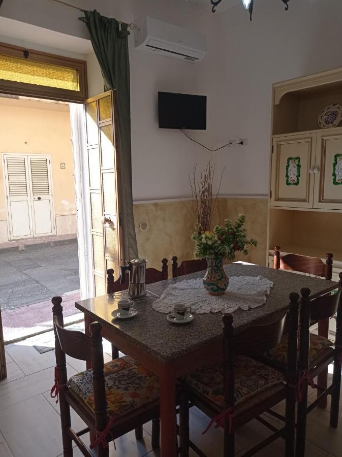 Mary Home - Casa Vacanza ตาออร์มินา ภายนอก รูปภาพ