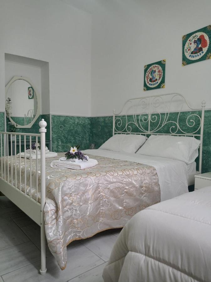 Mary Home - Casa Vacanza ตาออร์มินา ห้อง รูปภาพ